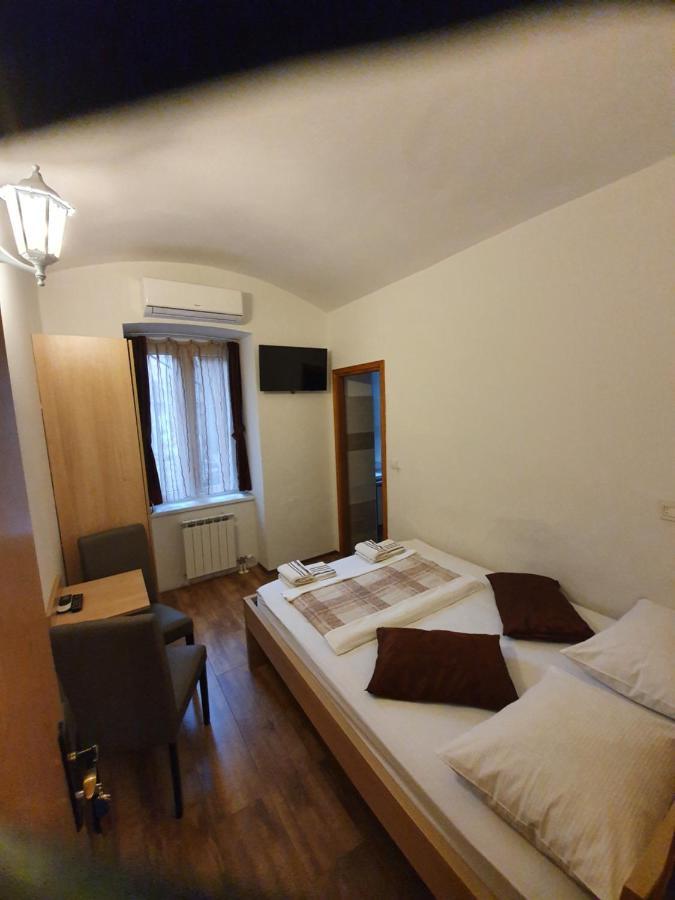 Guesthouse Bed 4 You Zagreb Exterior foto